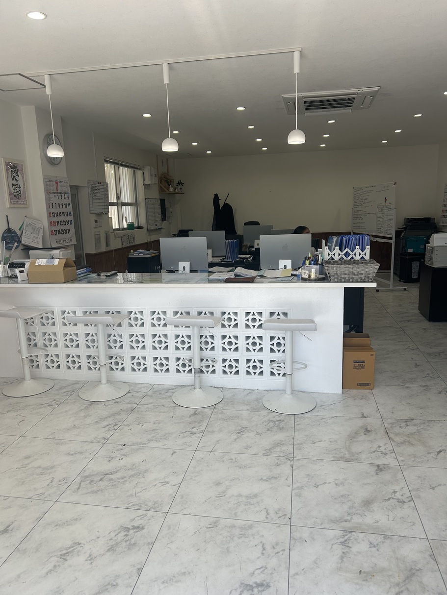 Ryukyu Housing 本店の店舗写真3