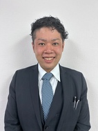 株式会社TWO STEP_staff2.jpg