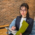 株式会社財産コンサルティング_staff1.jpg