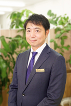 内田　圭亮の人物画像