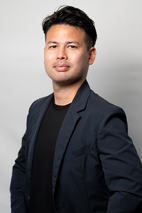 株式会社ウルズン　本店_staff1.jpg