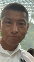 石橋克好の人物画像