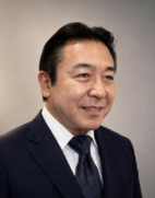 店長　西﨑修治の人物画像