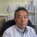 市川嘉浩の人物画像