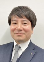 藁科の人物画像