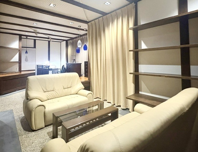 フレンドハウス　本店の店舗画像3