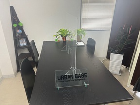 株式会社アーバンベースの店内内観の写真