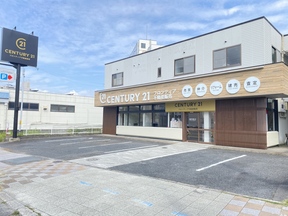 フロンティアホールディングス　大津店の駐車場完備　来店査定も受付しています！の写真