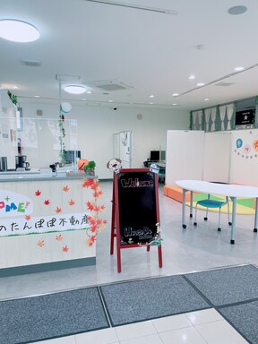 棲まいのたんぽぽ不動産株式会社　ハウスドゥ 四日市別名の店舗内観の写真