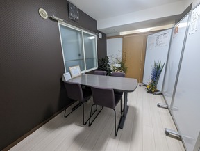 株式会社R＆Kの応接室の写真