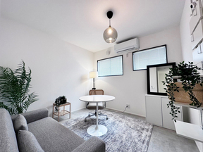 株式会社サニープレイスの店舗内観の写真