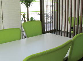 株式会社伊藤ハウジング　アルファ店の店内の様子の写真