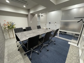 株式会社クロレ　不動産流通部のミーティングルームの写真