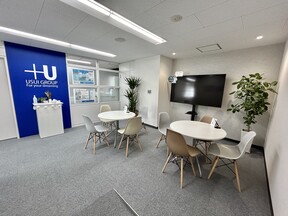 ウスイホーム株式会社　新横浜店の店内エントランスの写真