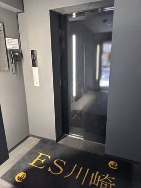 株式会社エスカレードの店舗外観の写真