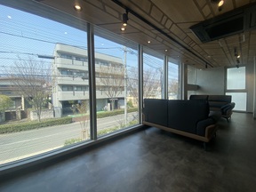 株式会社リュクスリアルティの店舗内観の写真