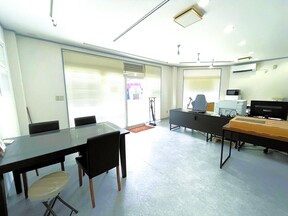 株式会社フロークスの店舗内観の写真