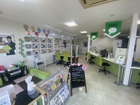 株式会社丸正池田　ピタットハウス旭川店の店内の様子の写真
