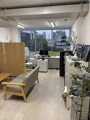 株式会社スロウの店舗内観の写真