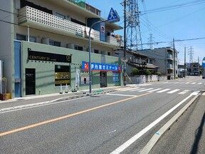 センチュリー21　はる不動産　本店の店舗外観の写真