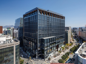 株式会社TERASSのONE FUKUOKA BLDG.外観の写真