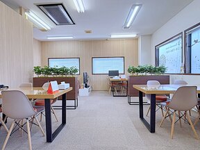 株式会社こもれびハウス　本店の店舗内観の写真