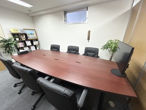 株式会社Hayabusa　本店の店舗内観の写真