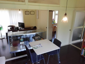 スタイン不動産　本店の事務所内部ですの写真