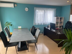 株式会社たつざき不動産　本店の店舗内観の写真