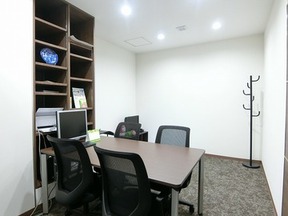 株式会社エイトコーポレーション　本店の店舗内観の写真