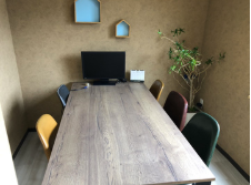 株式会社バズハウス　本店の店舗内観の写真