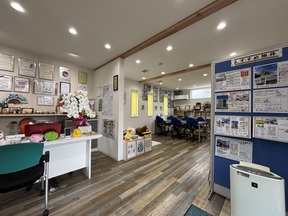 株式会社松尾ハウジング　本店の店舗の内観の写真