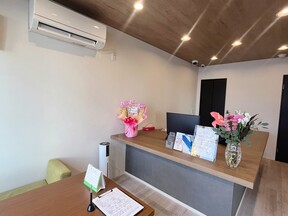 株式会社イーグルエステイト　本店の店舗の内観の写真