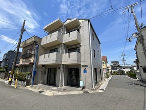 株式会社Ｌｕｃａ ｅｓｔａｔｅ　本店の店舗の外観の写真