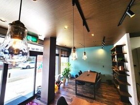 店舗の内観の写真