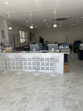 店舗の内観の写真