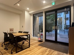 店舗内観の写真