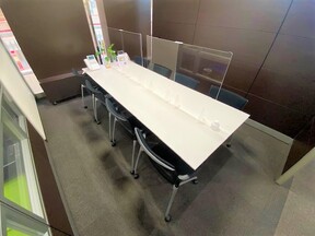 株式会社福屋不動産販売　千里中央店の店内の様子の写真