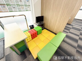 株式会社福屋不動産販売　池田店のキッズスペースの写真