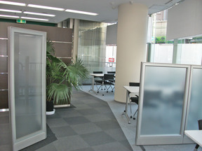 株式会社福屋不動産販売　難波店の店内の様子の写真