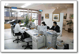 株式会社アイカム不動産の店内の様子の写真