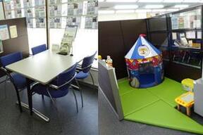 株式会社福屋不動産販売　京都山科店の店舗内観の写真