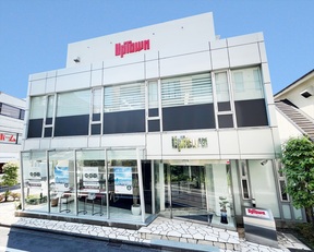 株式会社アップタウンの店舗外観の写真