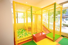 株式会社不動産SHOPナカジツ　おうち探し館！名古屋守山店の店舗内観の写真