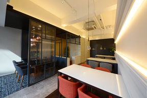 株式会社ウィル　西宮営業所の店内の様子の写真