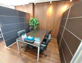 センチュリー21  株式会社ランド　西田辺店の店内の様子の写真