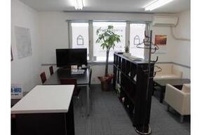 アミューズエステート株式会社の店内の様子の写真