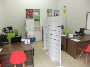 イエステーション津山店 鶴山不動産株式会社の店内様子②の写真