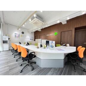 スターツピタットハウス株式会社　武蔵小杉店のお打ち合わせスペースの写真