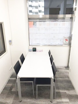 株式会社モット不動産販売の店内の様子の写真